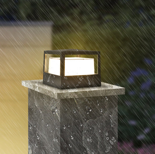Industrial Waterproof Aluminium Cylinder LED Outdoor Lawn Light