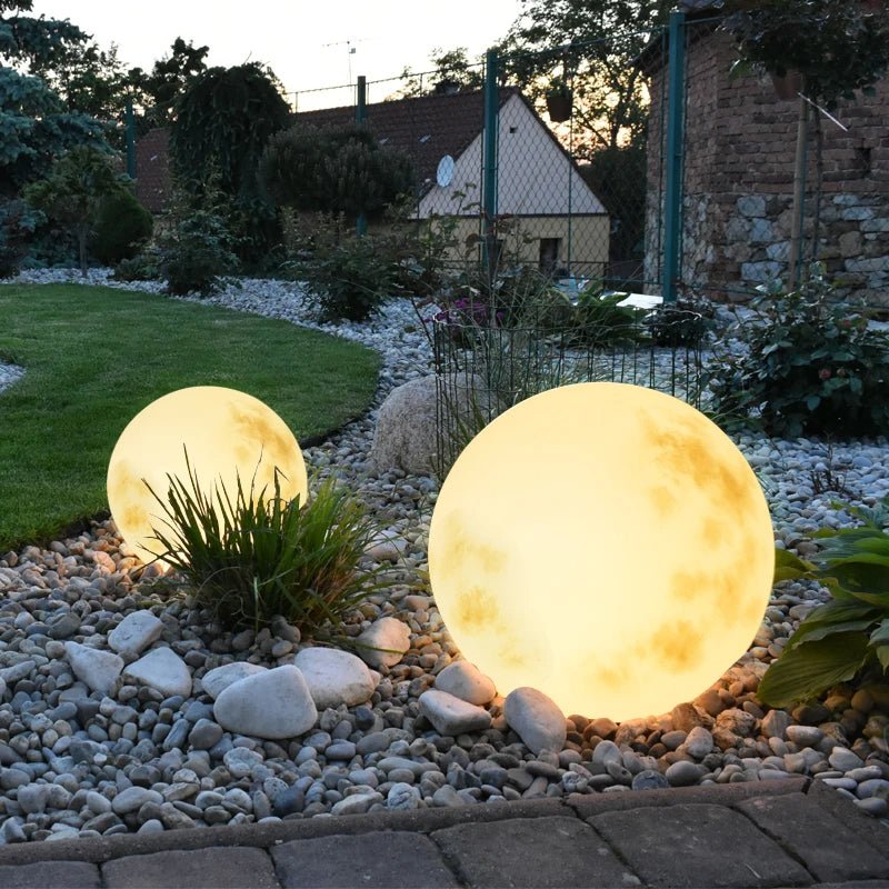 Moonlight Garden Lamp | Outdoor Lunar Sphere Light