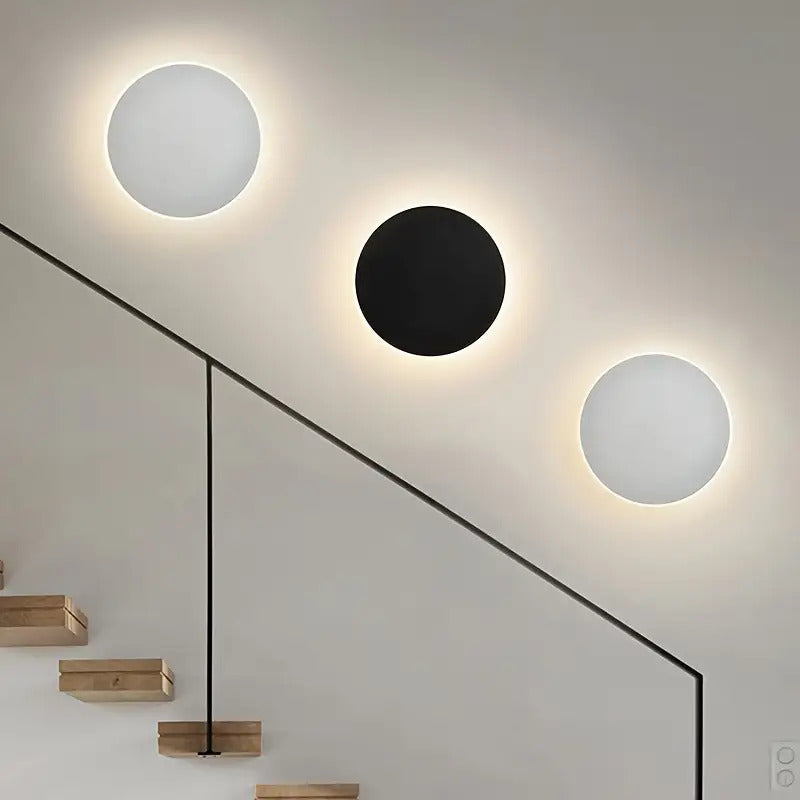 Minimalist Round LED Wall Light | Modern Nordic Design