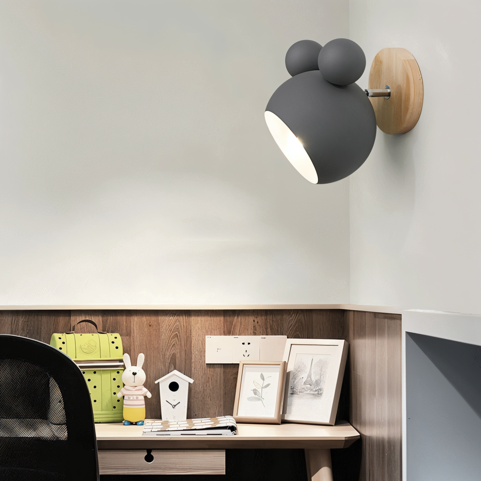 FlashMouse Wall Lamp | Playful Modern Design