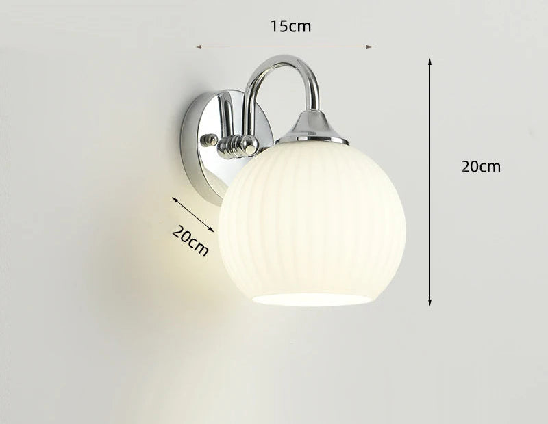 Quashion Wall Lamp | Chrome Modern Minimalist Design