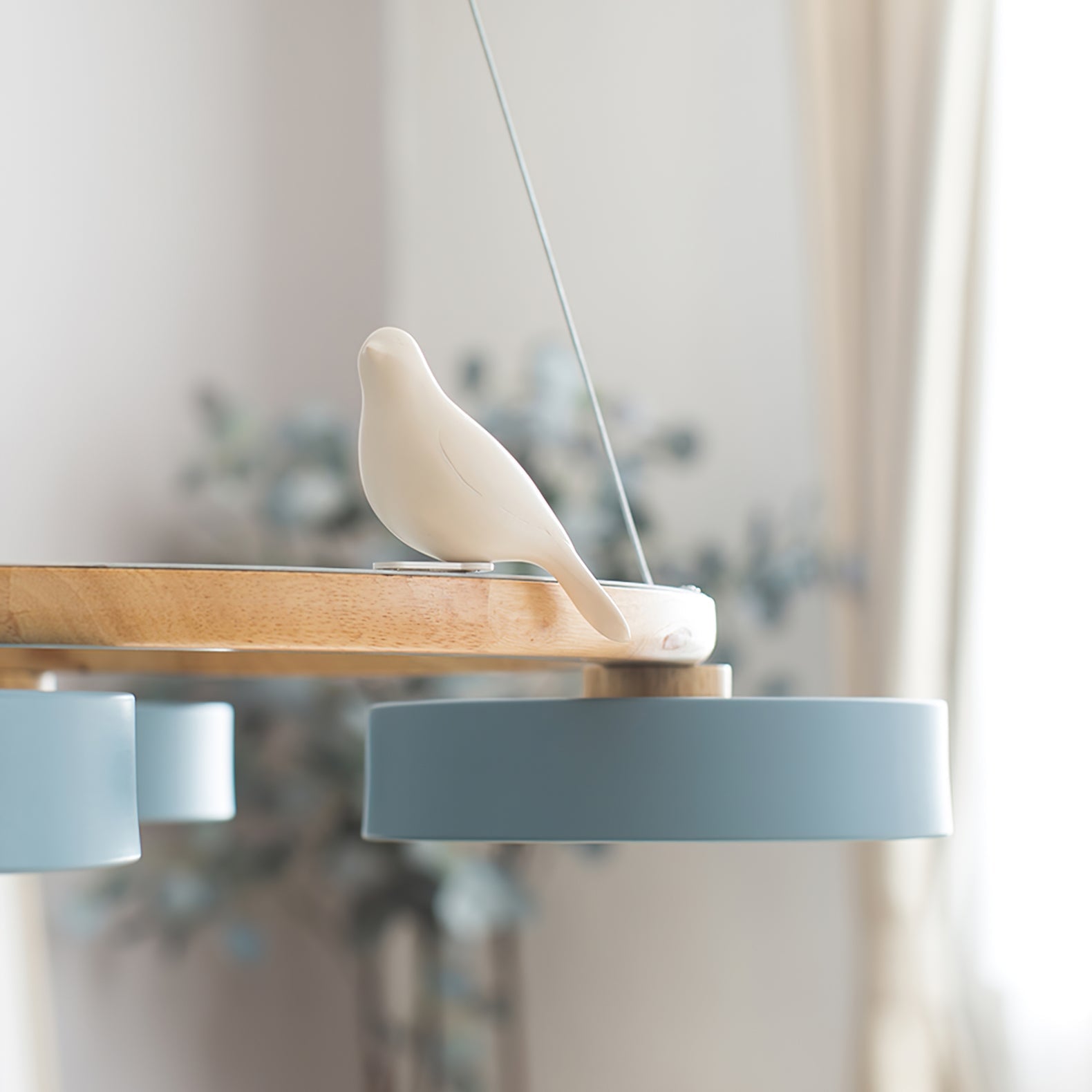 Sienna Bird Round Chandelier | Modern Nature-Inspired LED Ceiling Light