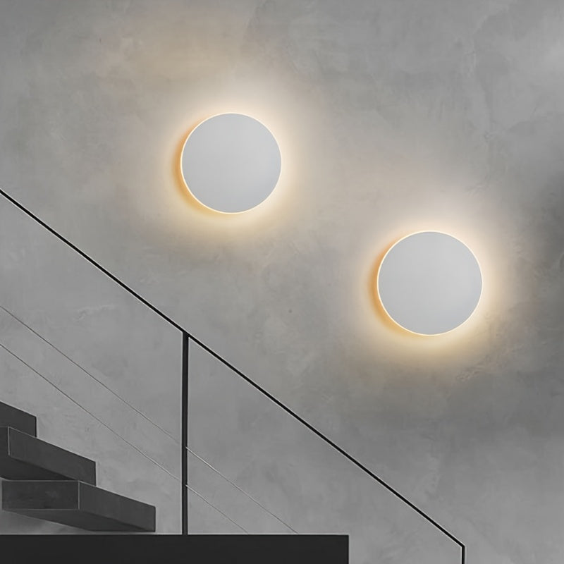 Minimalist Round LED Wall Light | Modern Nordic Design