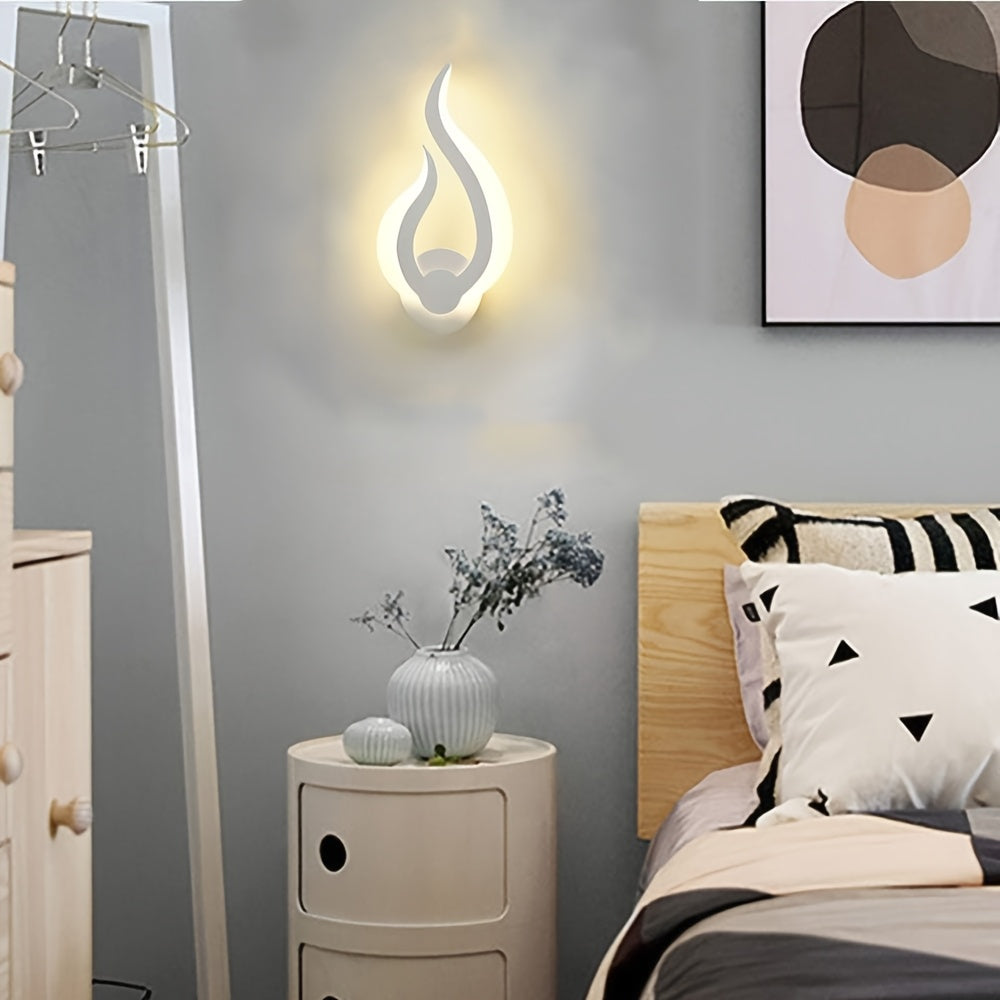 Modern Flame LED Wall Light | 10W Warm White Sconce