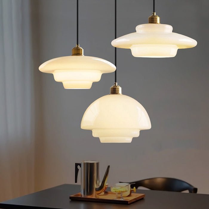 Hvid glaspendel | Moderne mid-century elegance