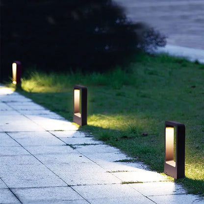 GardenGlow Udendørs Jordlampe | Lys din sti op med stil