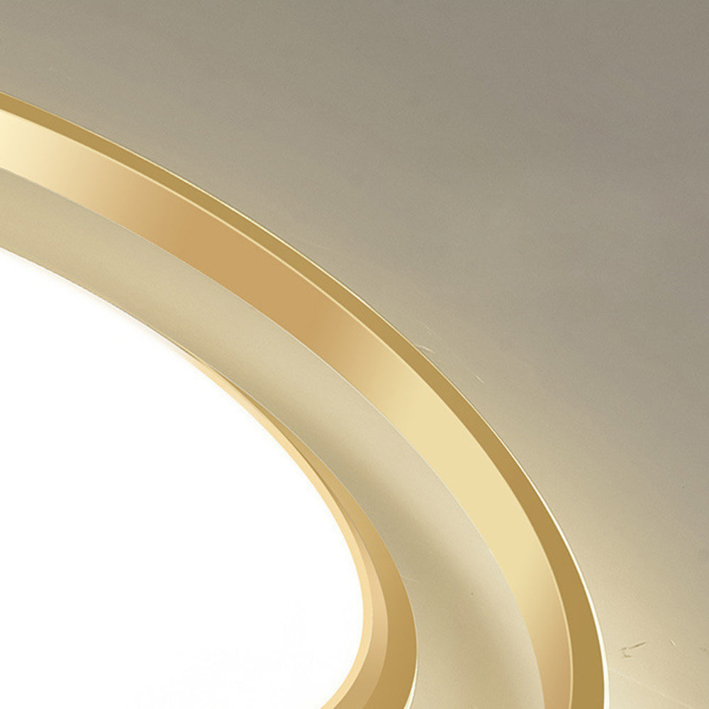 Minimalist LED Circle Ceiling Light | Modern Gold Flush Mount