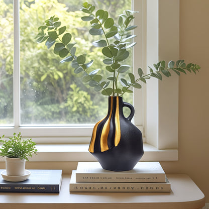Vază Ceramică Modernă | Neagră și Albă cu Accente Aurii – Decorațiune de Lux pentru Masă și Semineu