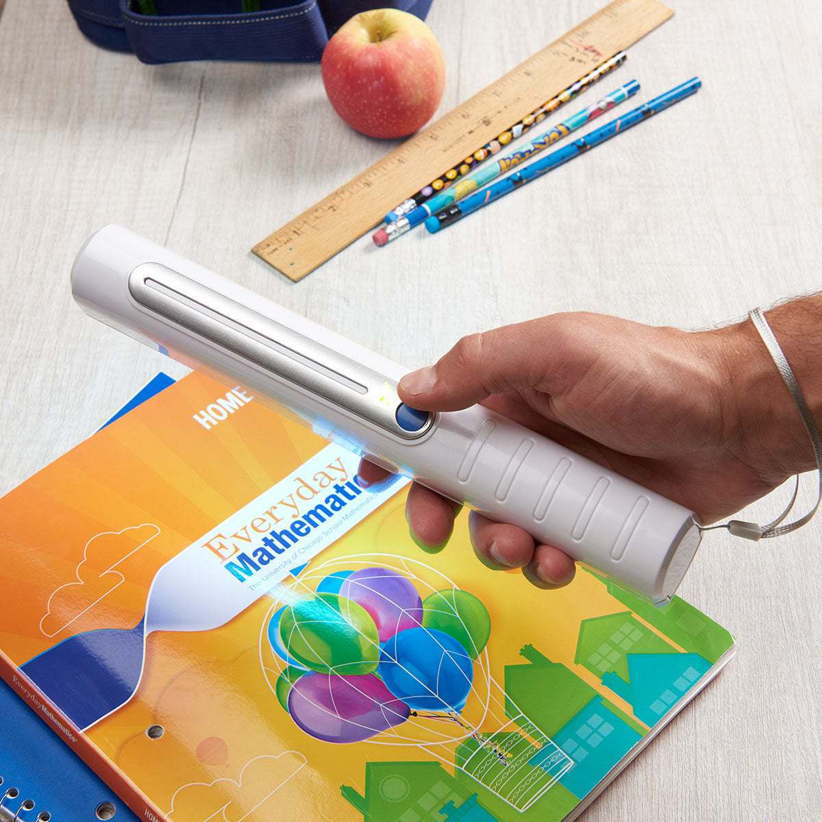 Travel UV Sanitizing Wand by Sharper Image - Image 18