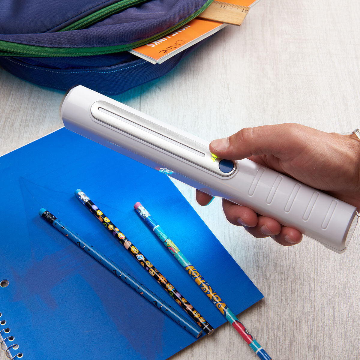 Travel UV Sanitizing Wand by Sharper Image - Image 19