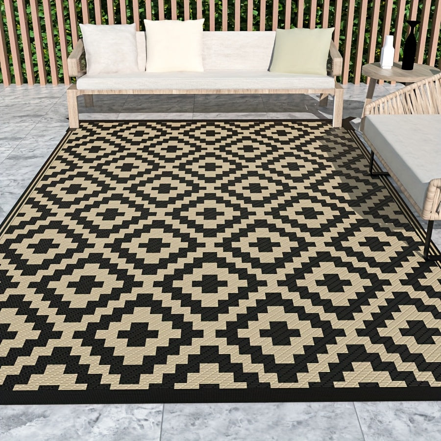 Reversible Outdoor Rug | Beige & Black Geometric Patio Mat
