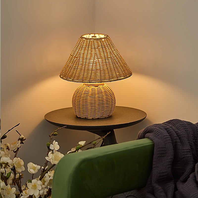 Lampă de birou din bambus împletit | Lumină de accent boho alimentată prin USB