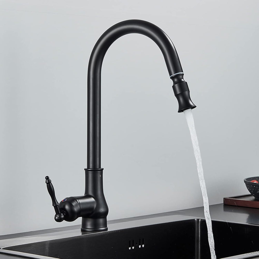 Rubinetto da cucina in ottone con bocca girevole stile antico
