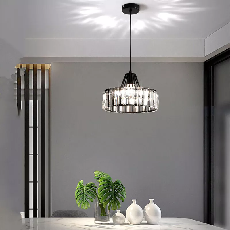 Moderne sort krystalpendel | Elegant hængelampe