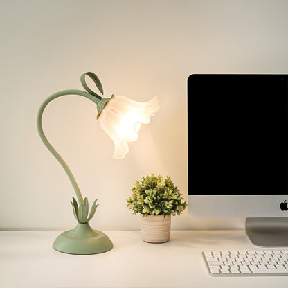 Lámpara de mesa floral | Alimentada por USB