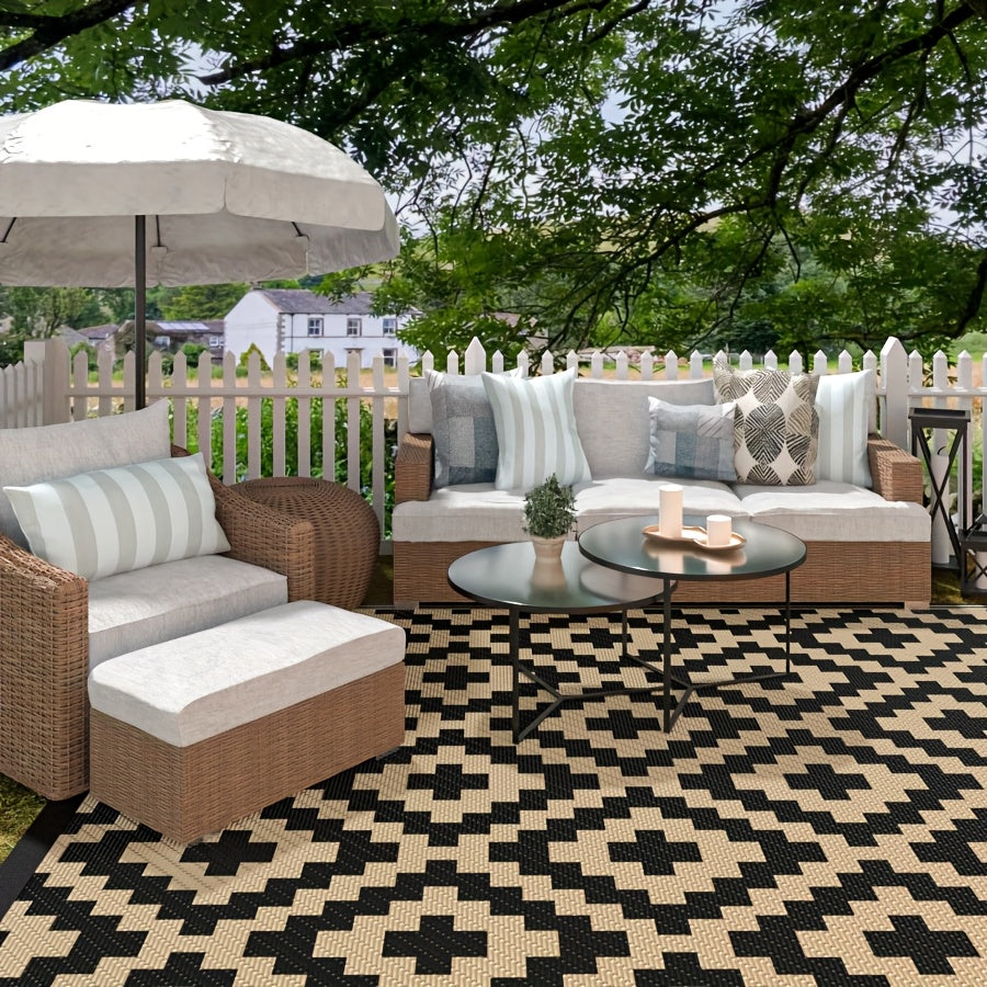 Reversible Outdoor Rug | Beige & Black Geometric Patio Mat