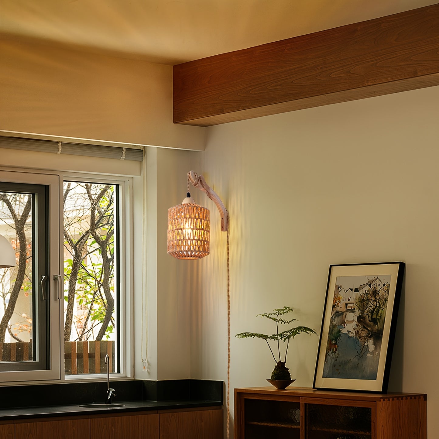 Boho Holz- und Rattan-Wandlampe | Handgewebte Steckerleuchte