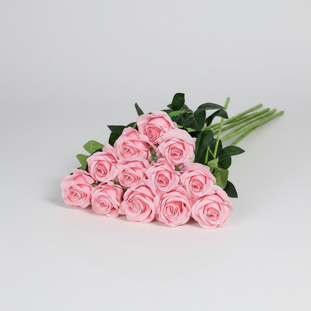 Buchet de flori artificiale pentru Ziua Mamei, trandafiri roșii decorativi