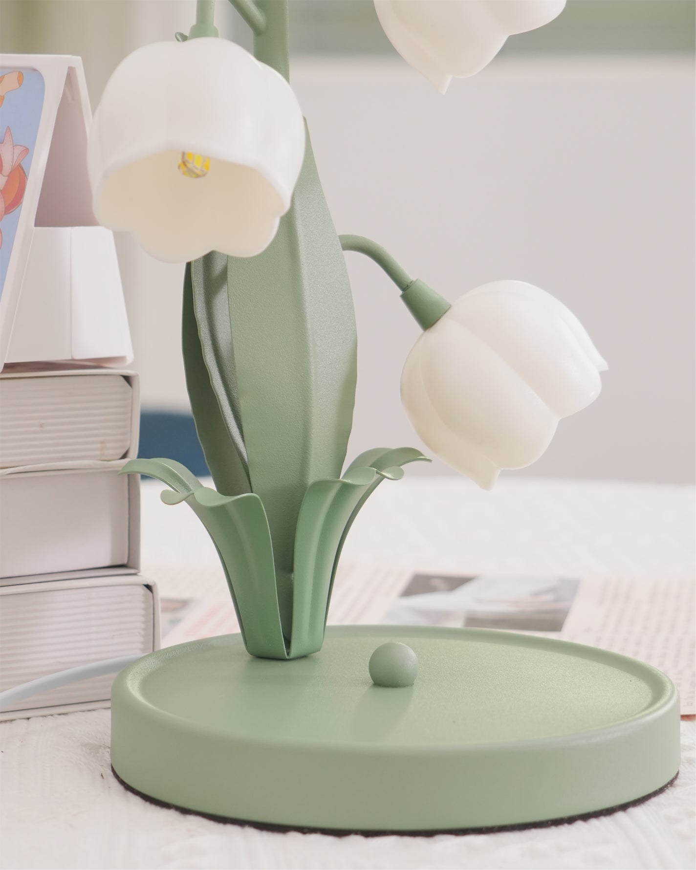 Bell Orchid Table Lamp | Elegant Floral Indoor Light