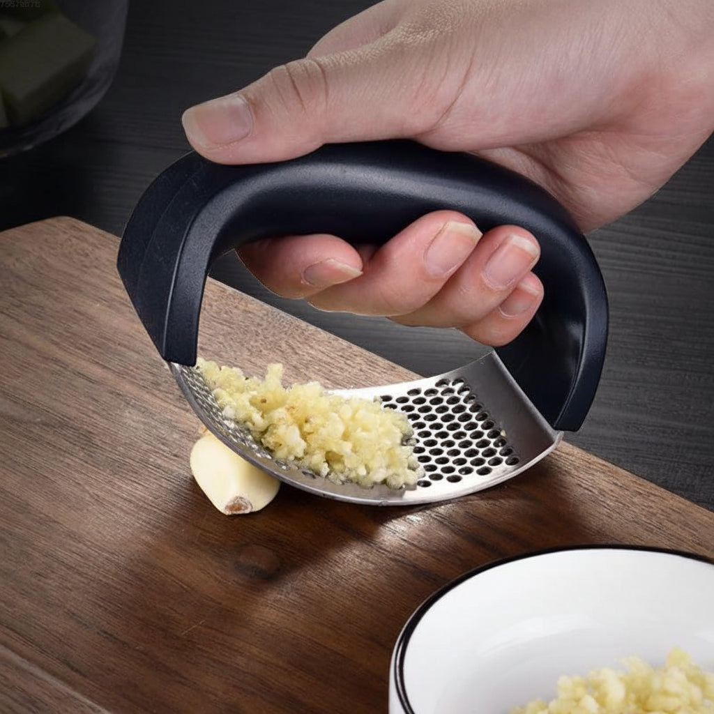 Spremiaglio in acciaio inox con schiacciatore portatile e manico ergonomico