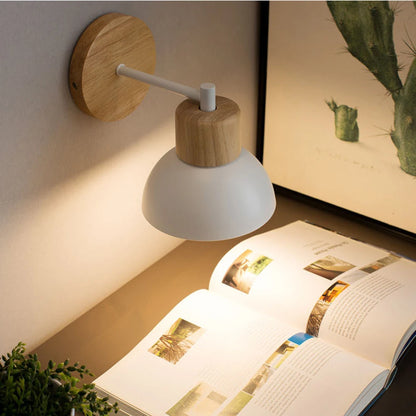 Lampada da parete in legno e metallo | Lampada da comodino moderna in stile nordico