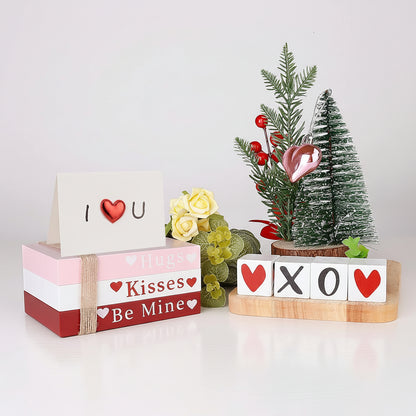 Decor de masă din lemn Valentine, stivă de cărți, raft cu semne în formă de inimă