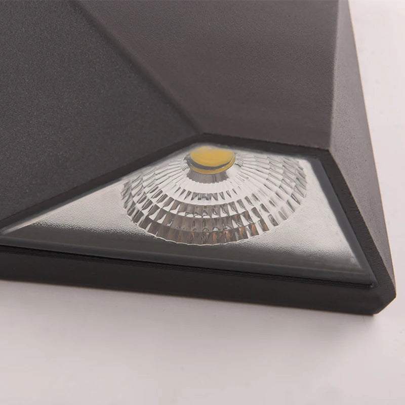 Modern Black LED Wall Light | 5W Waterproof Aluminium Outdoor Lamp