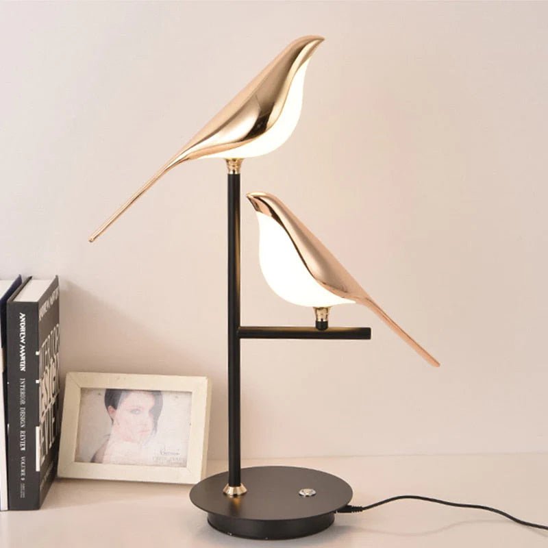 Lampa de perete Golden Birdlight | Aplica de perete LED nordică modernă