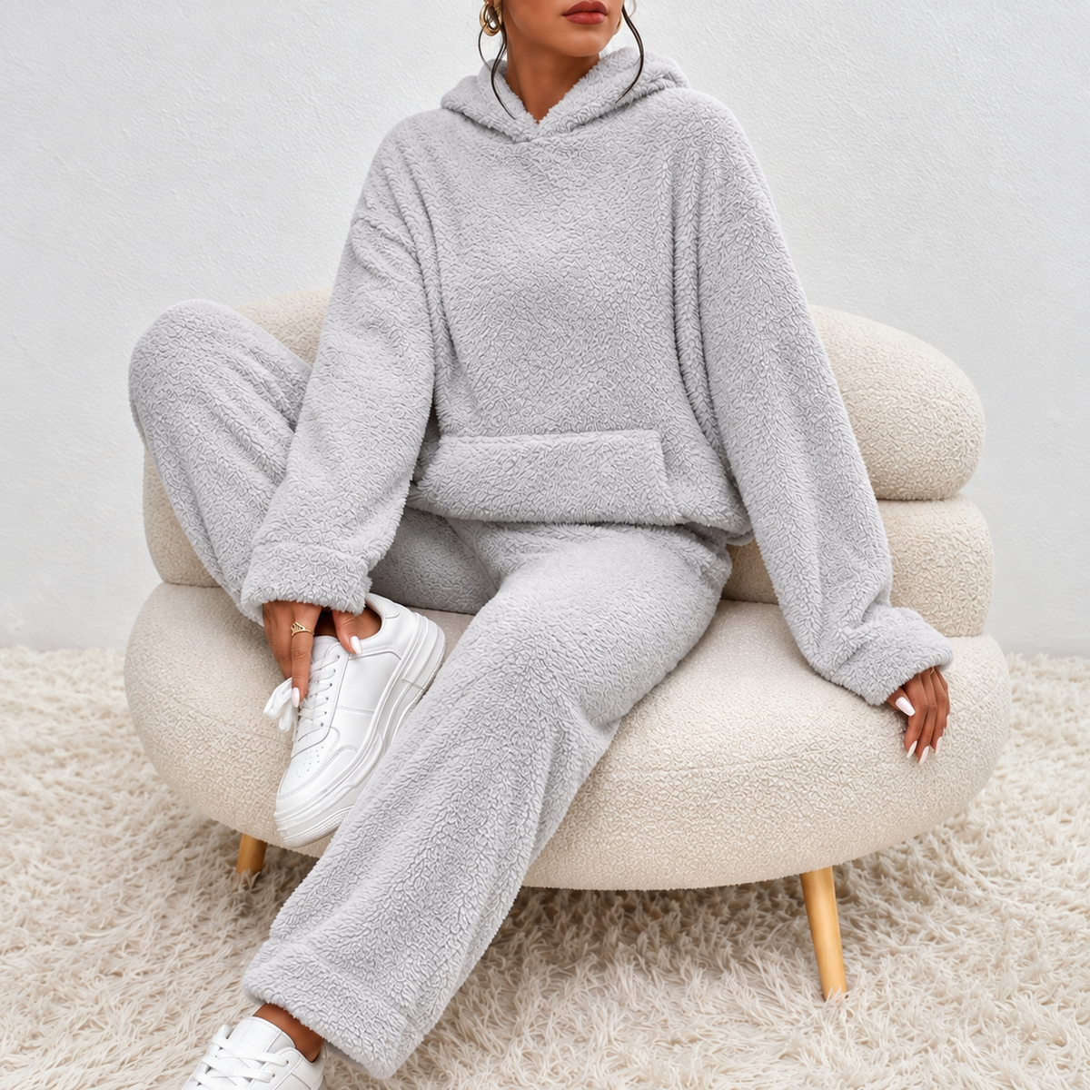 Ultra bequemer Teddy-Pyjama-Set mit Kapuze für zu Hause