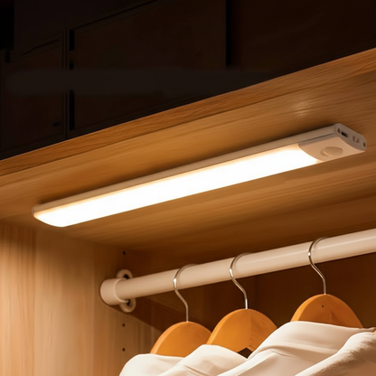 Luce Notturna Ricaricabile Senza Fili con Sensore di Movimento a LED da Attaccare