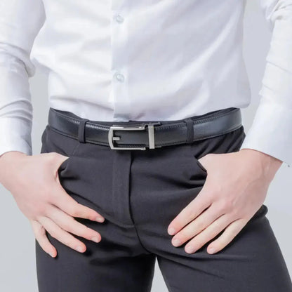 Cinto Masculino Ajustável com Fivela de Catraca para Uso Casual e Formal