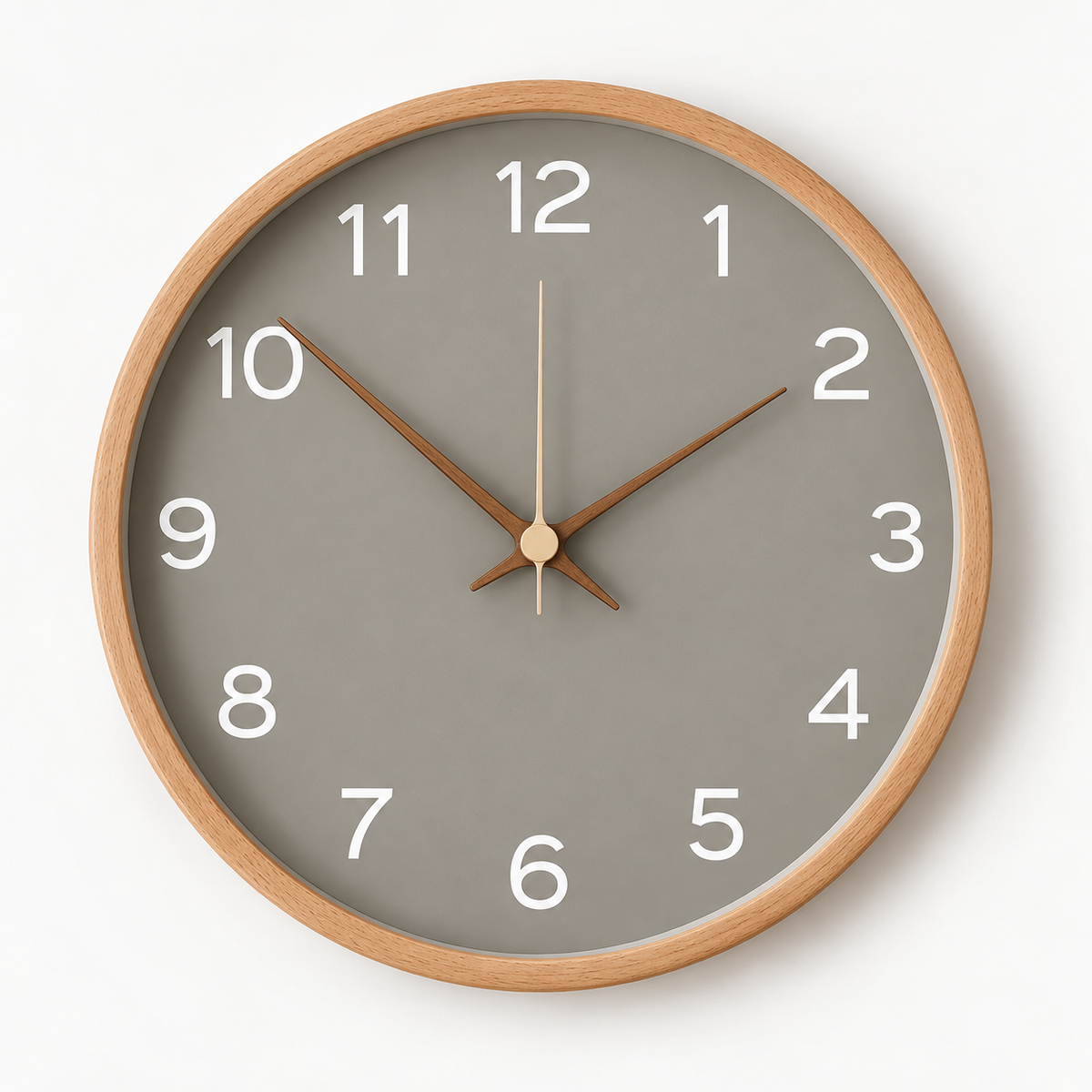 Ceas de perete decorativ modern, cu design scandinav și finisaj din lemn