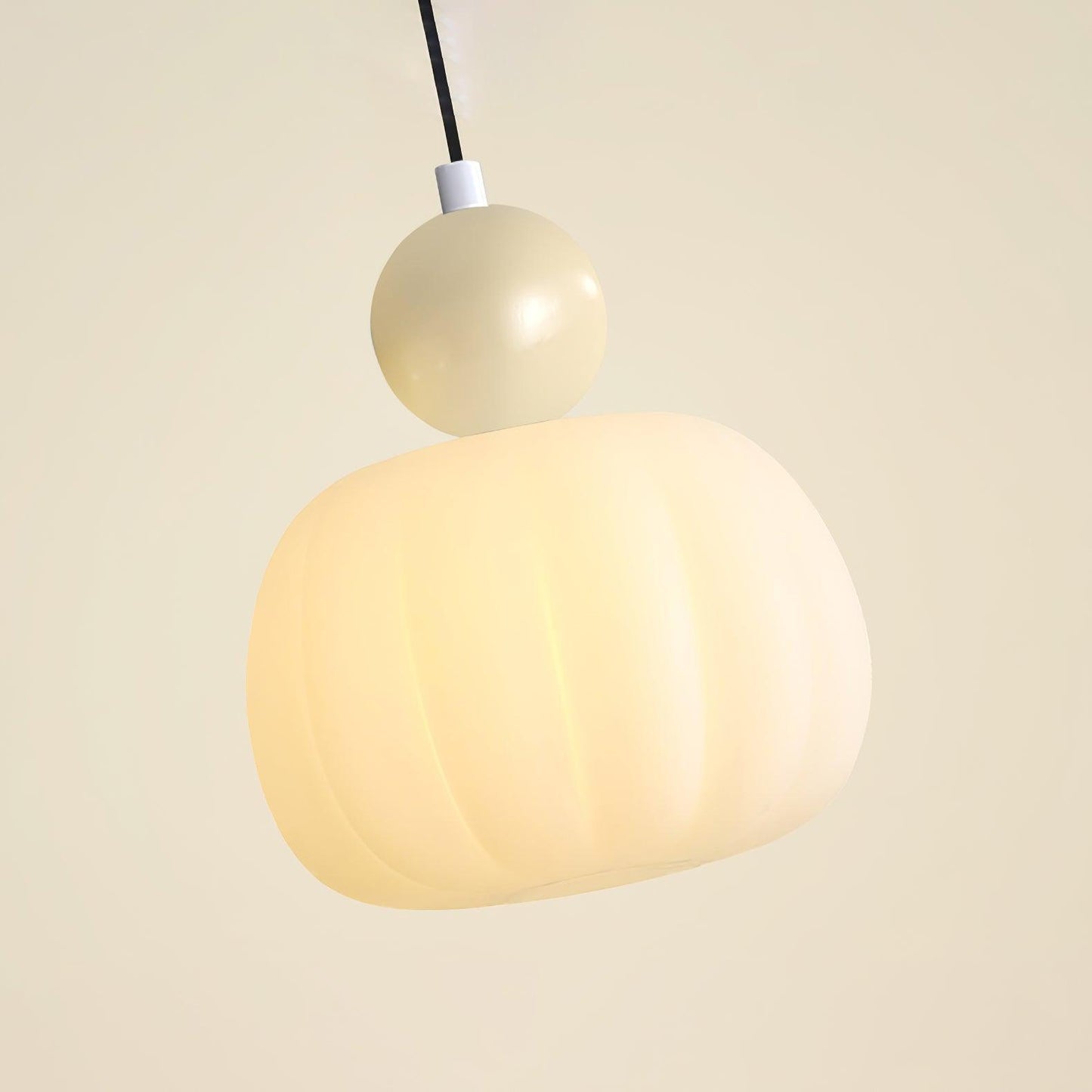 Yedra Pendelleuchte | Organisches rundes Acryl-Design