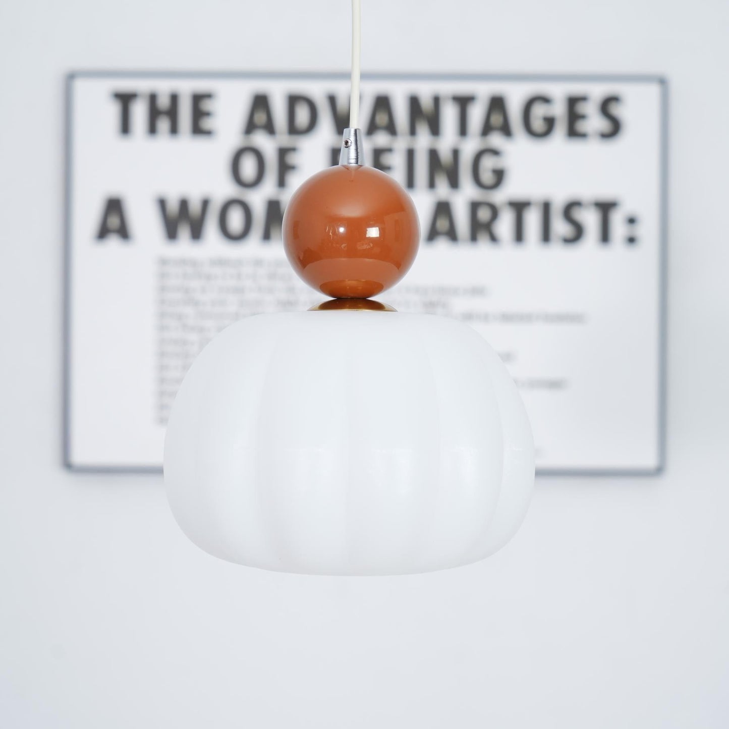Yedra Pendelleuchte | Organisches rundes Acryl-Design