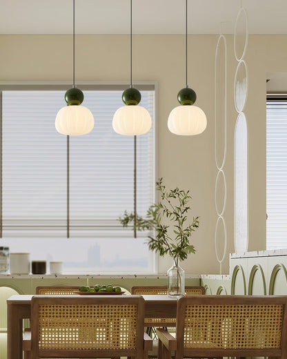 Yedra Pendelleuchte | Organisches rundes Acryl-Design