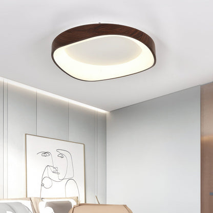 Nordisk kunstnerisk træstruktur loftslampe