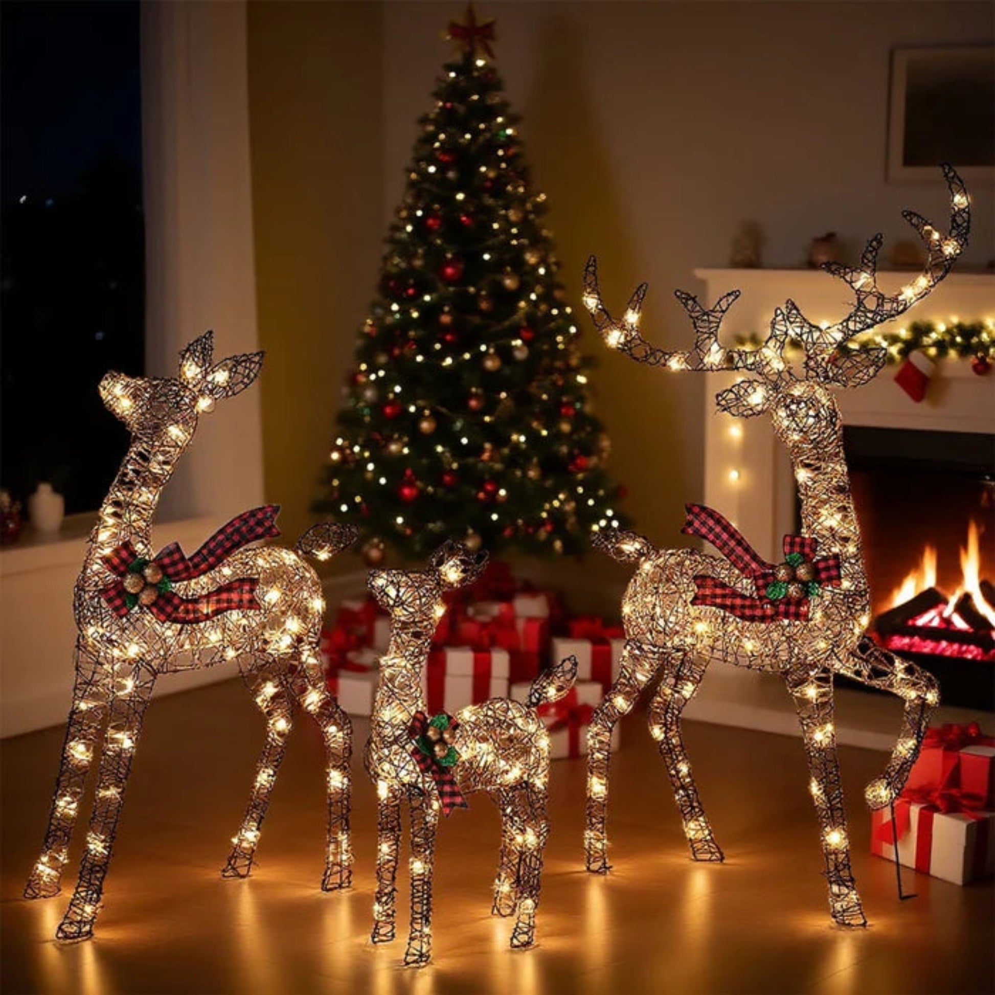Outdoor Christmas Decorations Lighted Reindeer Family Garden Decor 4