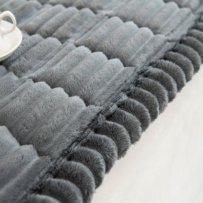 Funda de sofá de felpa con bordes plisados para protección y comodidad