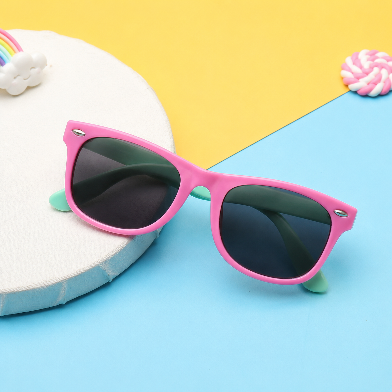 Gafas de sol polarizadas con protección UV para niños, flexibles y envolventes
