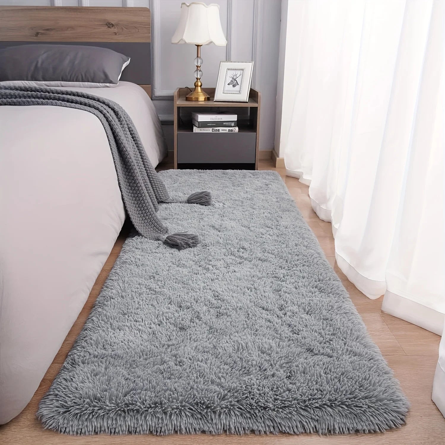 Ultra-Soft Plush Rug | Machine Washable Faux Fur Mat
