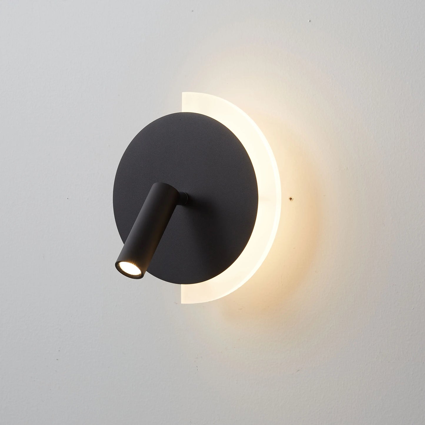 LunaSpot Lampada da Parete | Design Moderno LED per Comodino