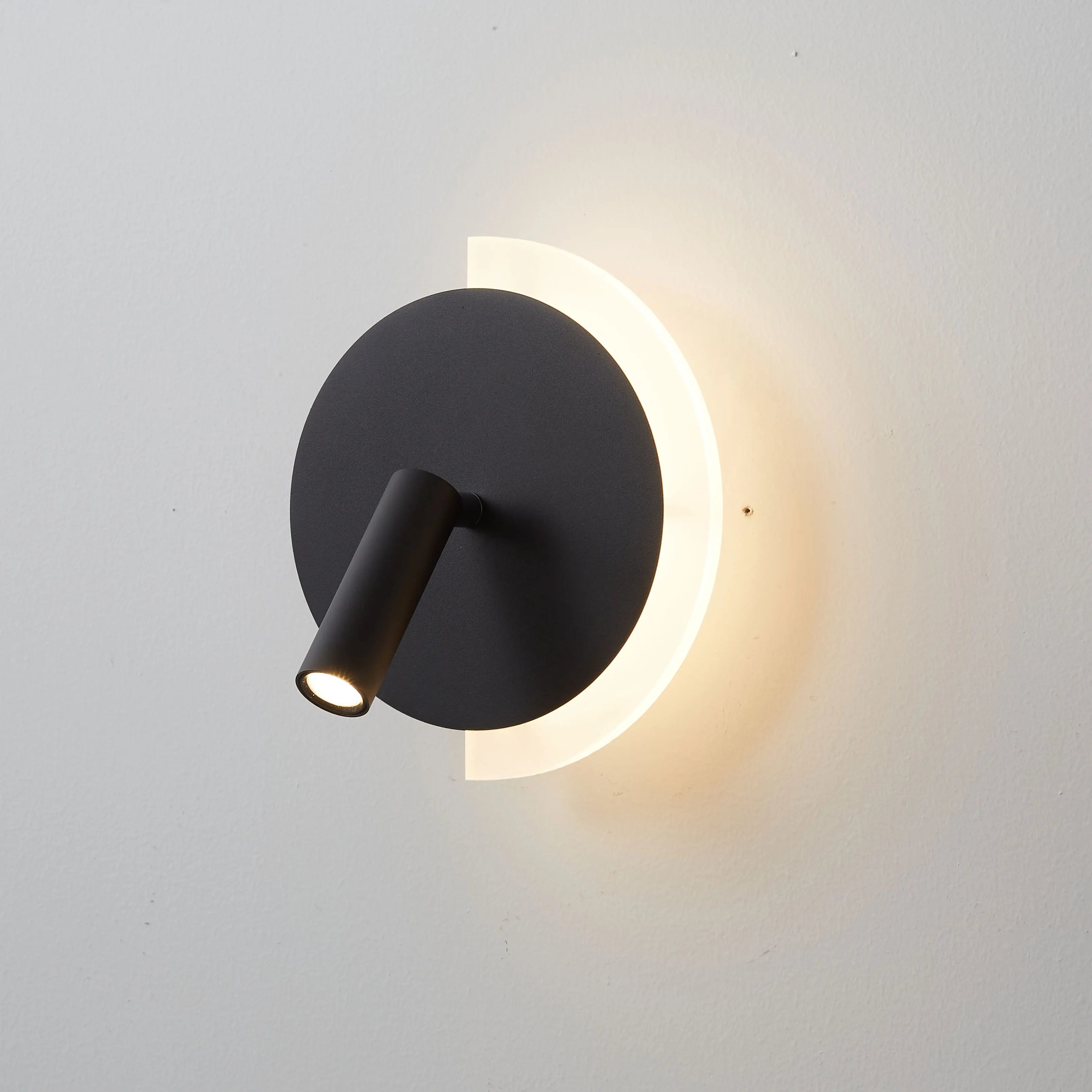 LunaSpot Wall Light | Modern LED Bedside Design