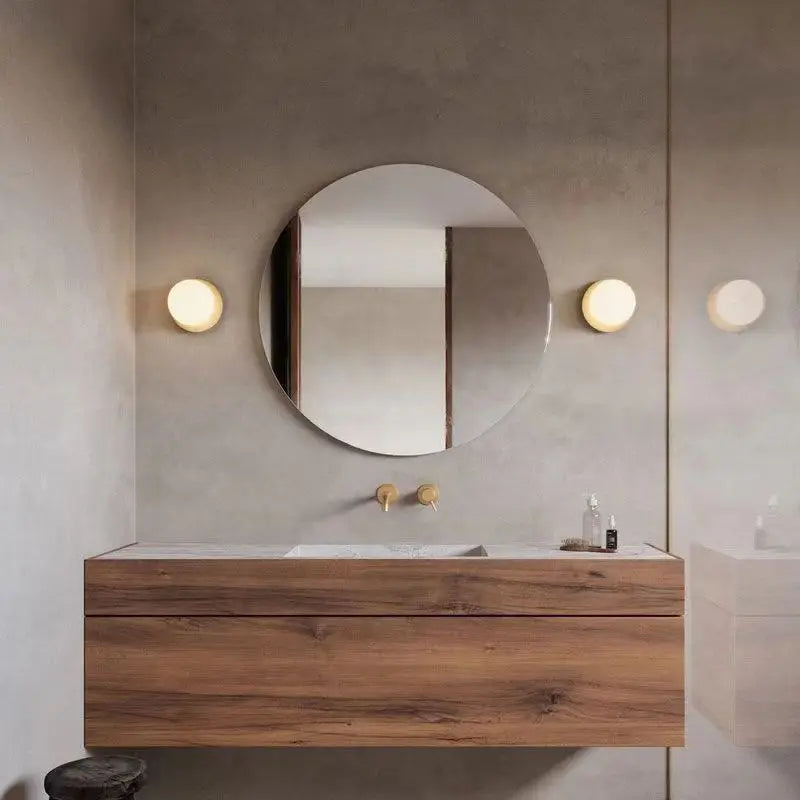 Lámpara de Pared de Cristal Nordic Globe | Luz Minimalista Moderna para Baño y Dormitorio