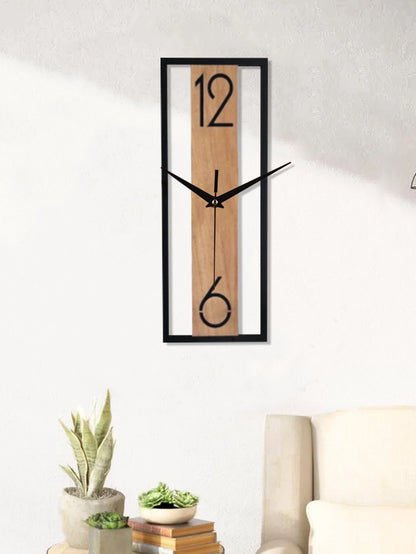 Moderne rechteckige Wanduhr | Schlankes Holzmaserungsrahmen-Design