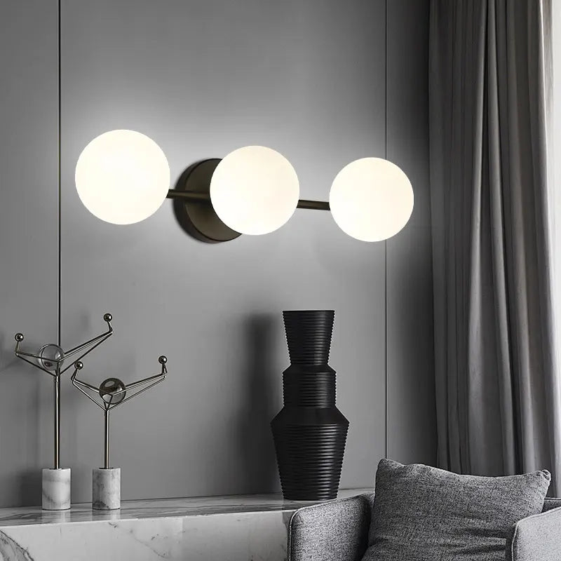 Moderne nordische Glas-Kugel-Wandlampe | Dreifach-Globus-Design