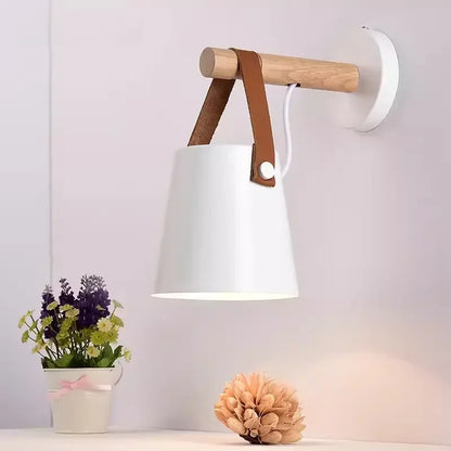 Lampă de perete Nordic din lemn și piele | Lumină suspendată pentru noptieră