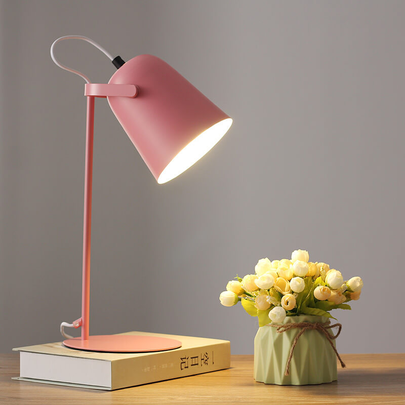 Nordisk Metal LED Bordlampe | Minimalistisk Læse- og Studielampe