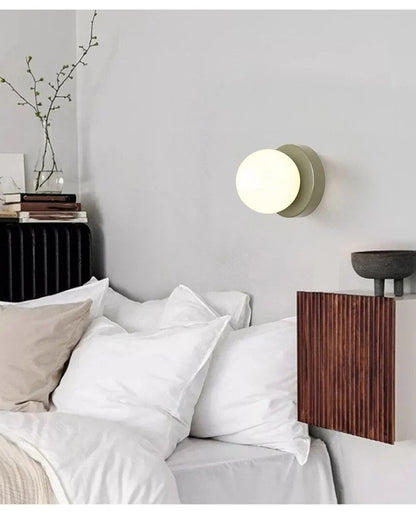 Lampă de perete LED Macaron | Aplica modernă din sticlă colorată