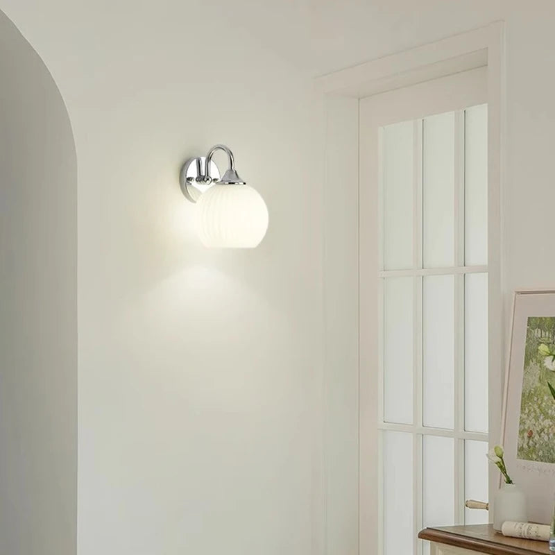 Quashion Wall Lamp | Chrome Modern Minimalist Design