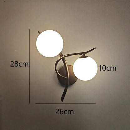 Lunara Væglampe | Nordisk Dobbelt Globus LED Design